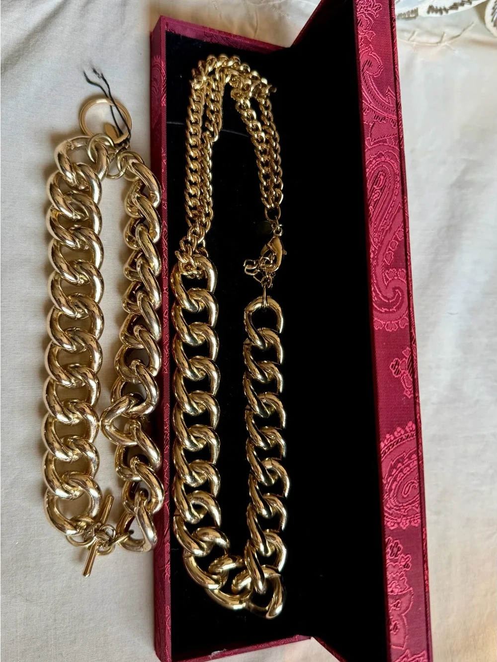 Express Gold Chain Link Belt - Shiny Gold Finish